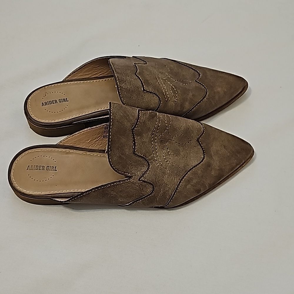 • Arider Mules size 6.5 - Picture 2 of 6